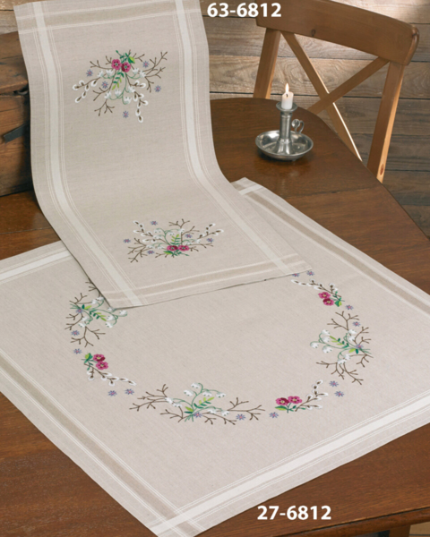 Kit de broderie Couronne avec perce-neige 80 x 80 cm