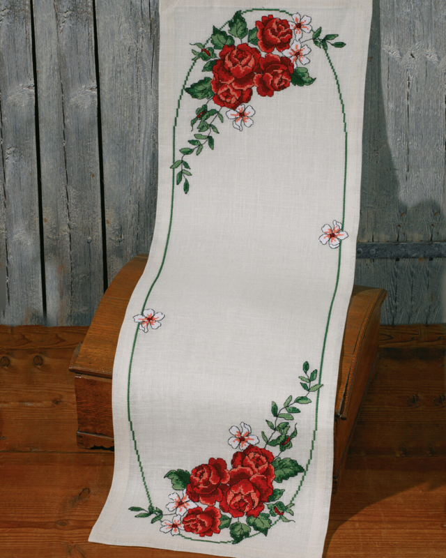 Kit de broderie Roses rouges 35 x 111 cm