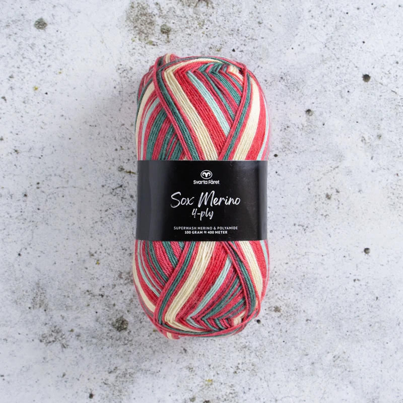 Svarta Fåret Sox Merino 4 ply 19 Charrette à pommes