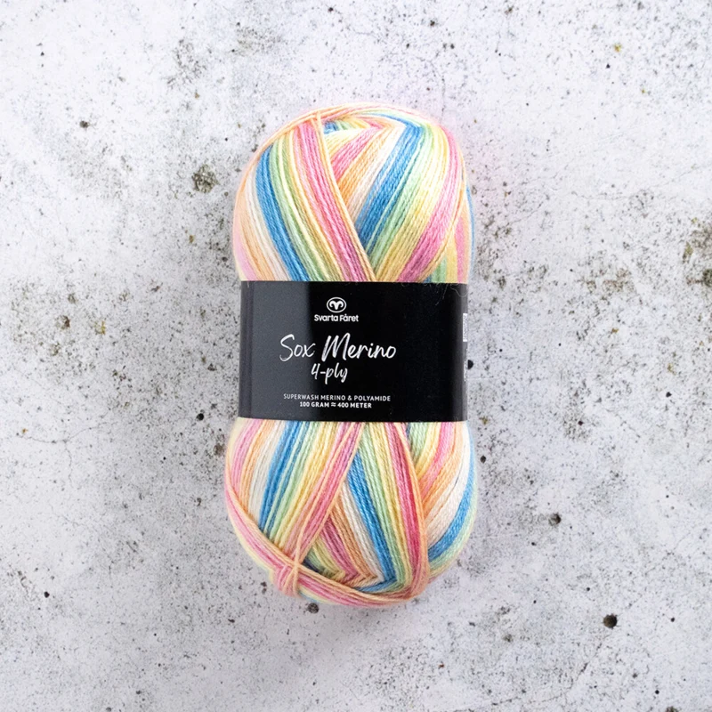 Svarta Fåret Sox Merino 4 ply 25 Arc-en-ciel atténué
