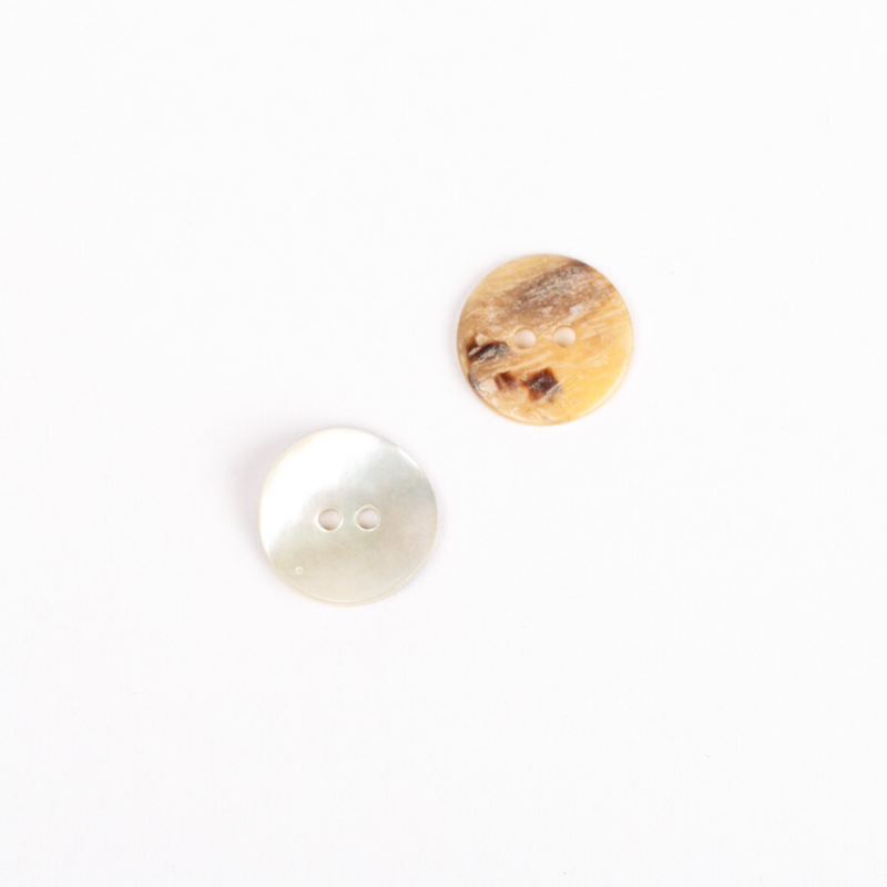 DROPS Concave Blanc 15 mm (n°521)