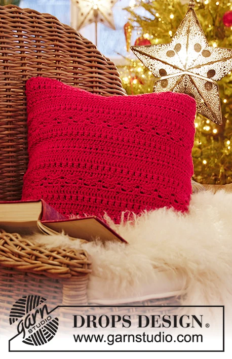 0-1445 Merry Pillow by DROPS Design