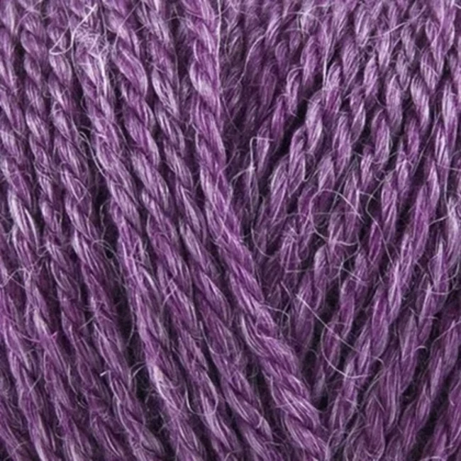Onion No.4 Organic Wool+Nettles 819 Violet