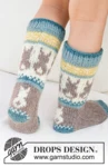 41-34 Dancing Bunny Socks by DROPS Design